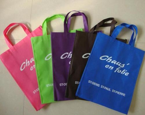 定制四川無紡布包裝袋需要注意的事項 定制四川無紡布包裝袋需要注意的事項